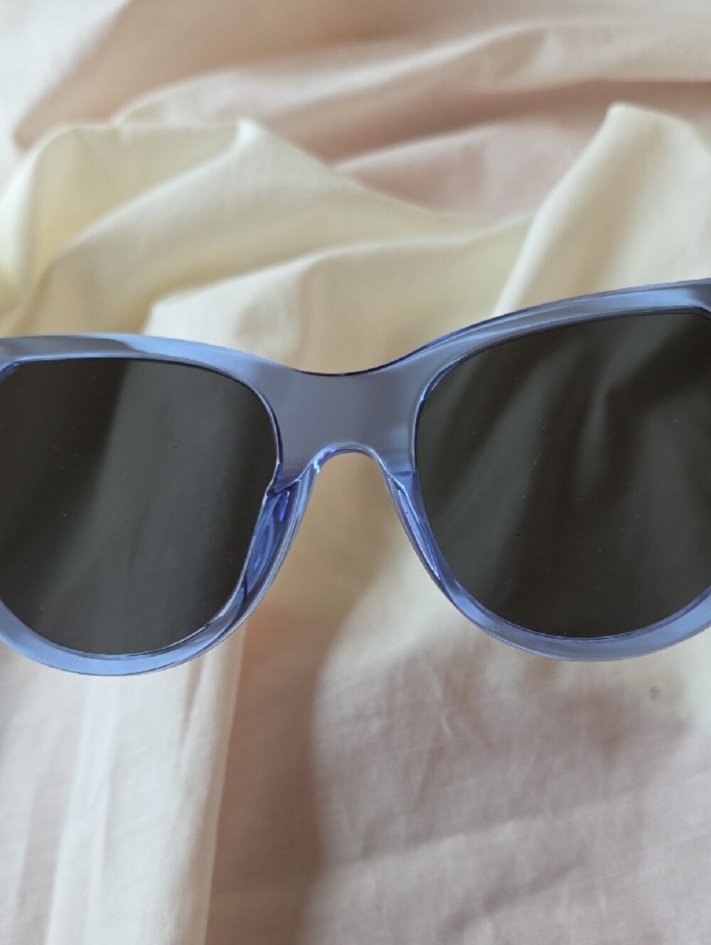 CELINE Blue Acetate Cat-Eye Sunglasses - Picture 7 of 8